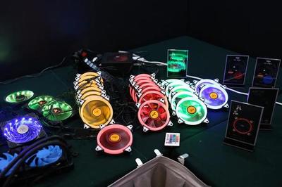 華旗資訊年度代理商大會 黑科技閃耀，數(shù)碼代理新紀元